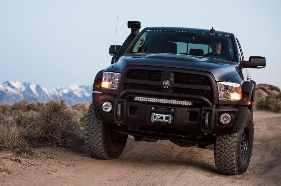  Dodge Ram 2500 Prospector XL by AEV 2016 года  (фото 4 из 17)